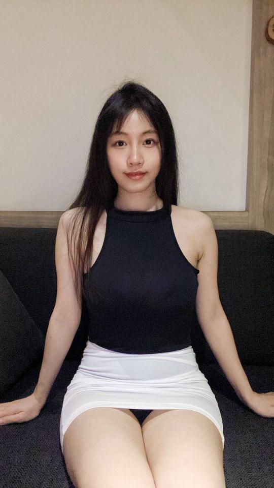 你们爱看的大胸美女