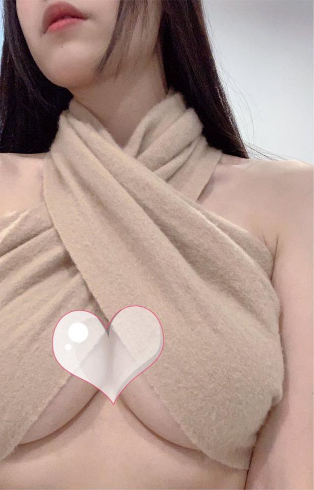 你们爱看的大胸美女