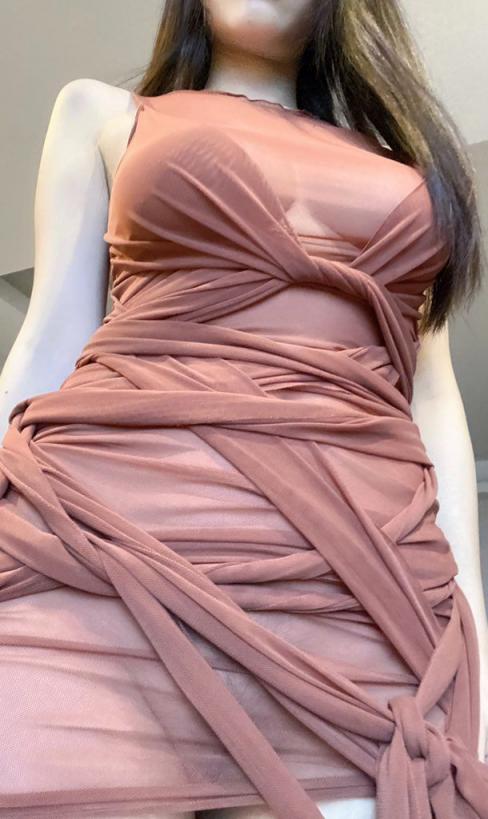 你们爱看的大胸美女