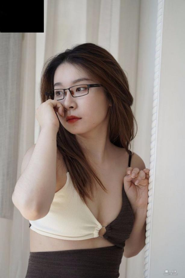 国模曼黎人体私拍