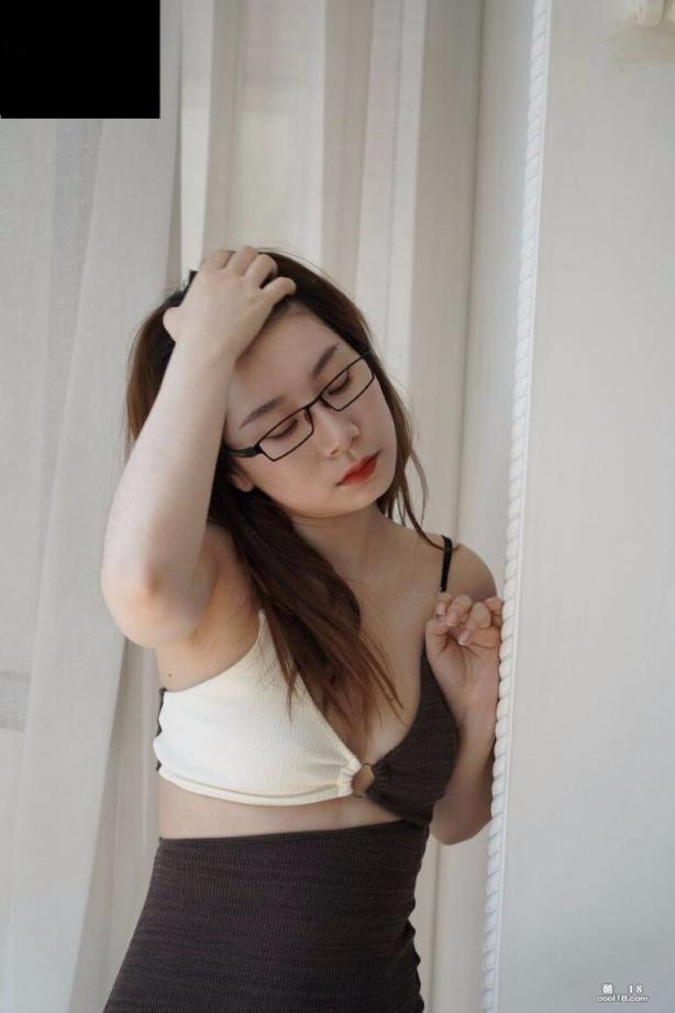 国模曼黎人体私拍