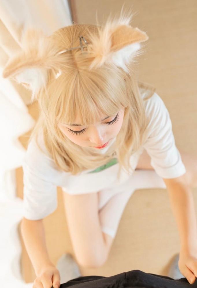 露脸又露B 还会打飞机-林书辞套图