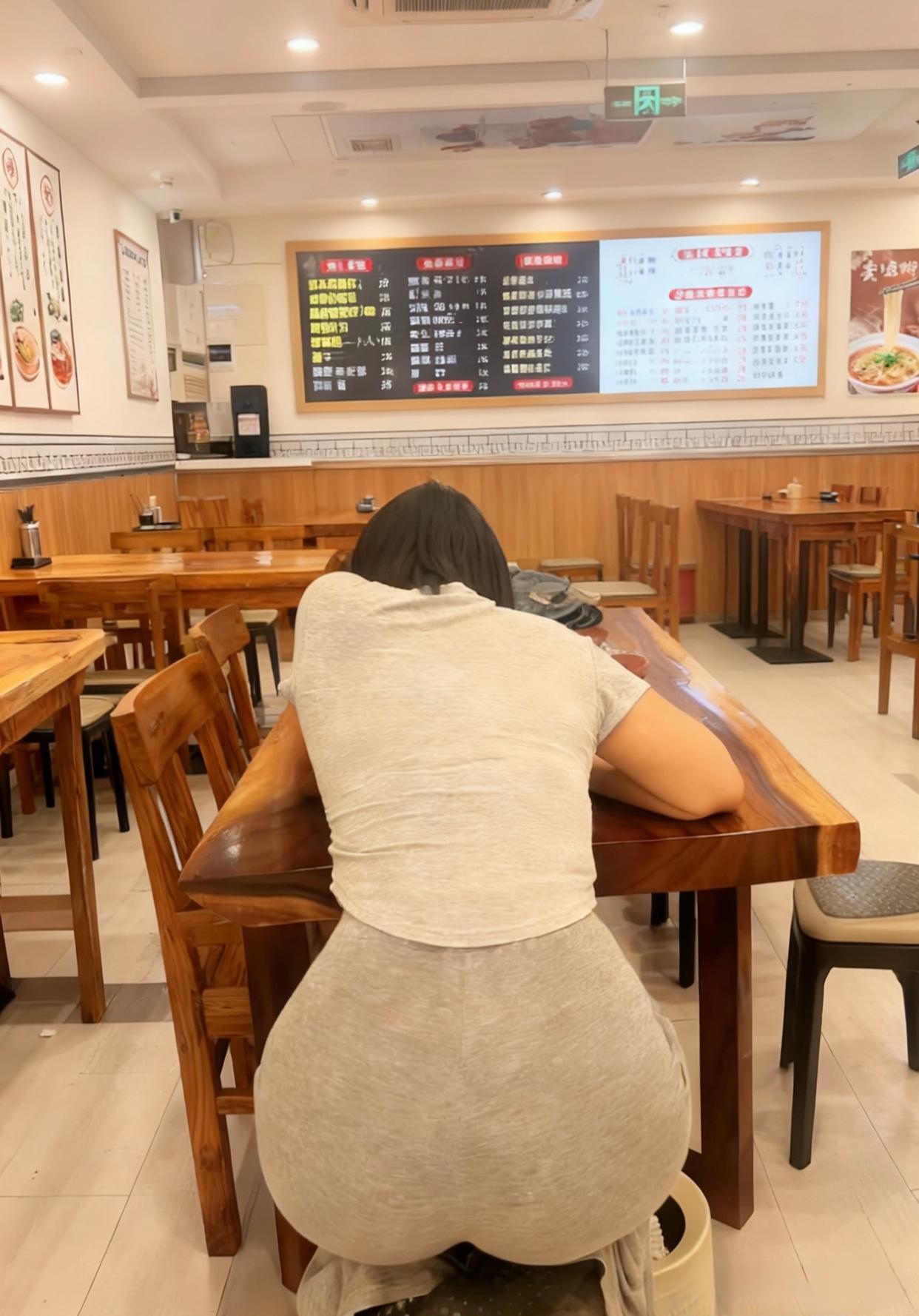 媚眼如丝性感迷人都是情妇的料