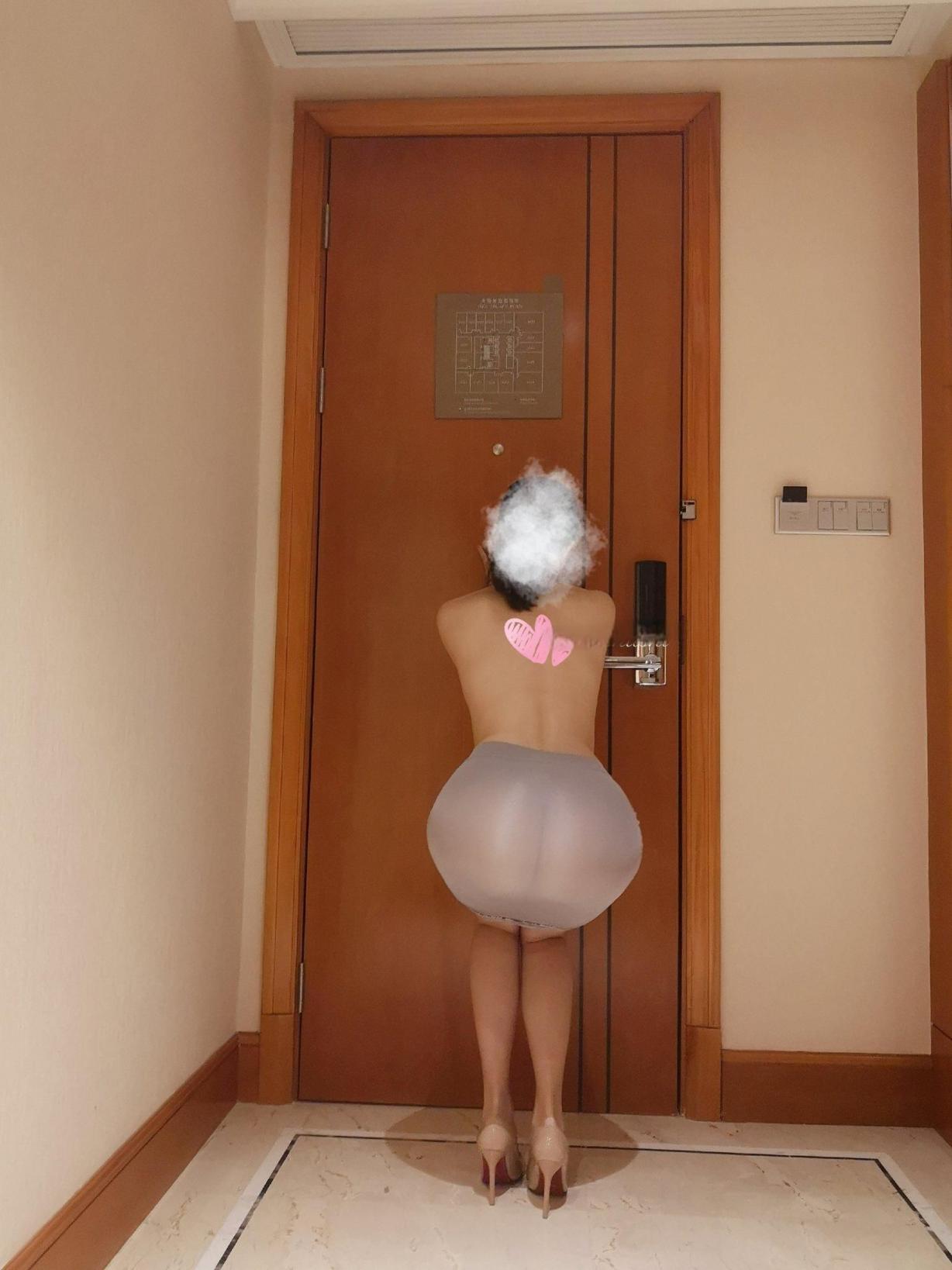 反差户外露出[118P]