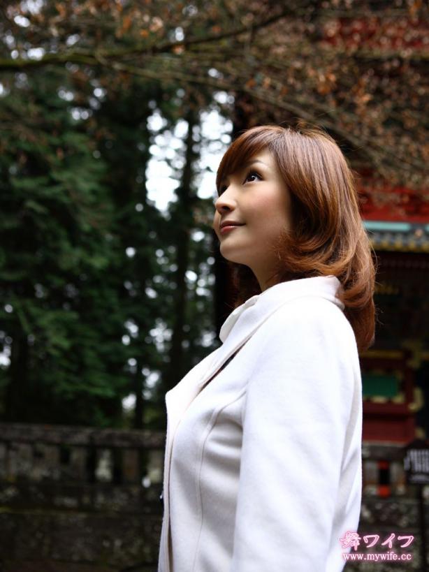 稲森 雪乃 Yukino Inamori 鈴音りおな