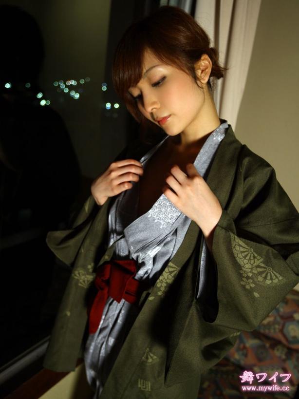 稲森 雪乃 Yukino Inamori 鈴音りおな