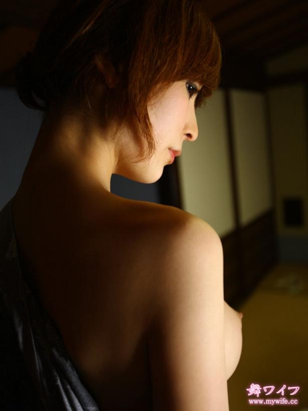 稲森 雪乃 Yukino Inamori 鈴音りおな