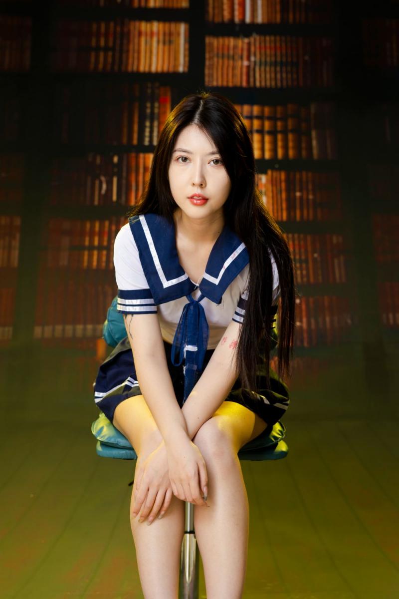 顶级诱人的JK少妇了