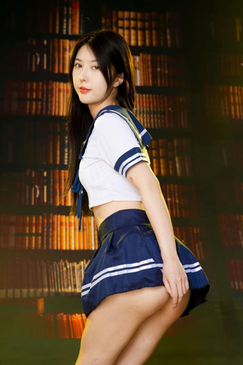 顶级诱人的JK少妇了