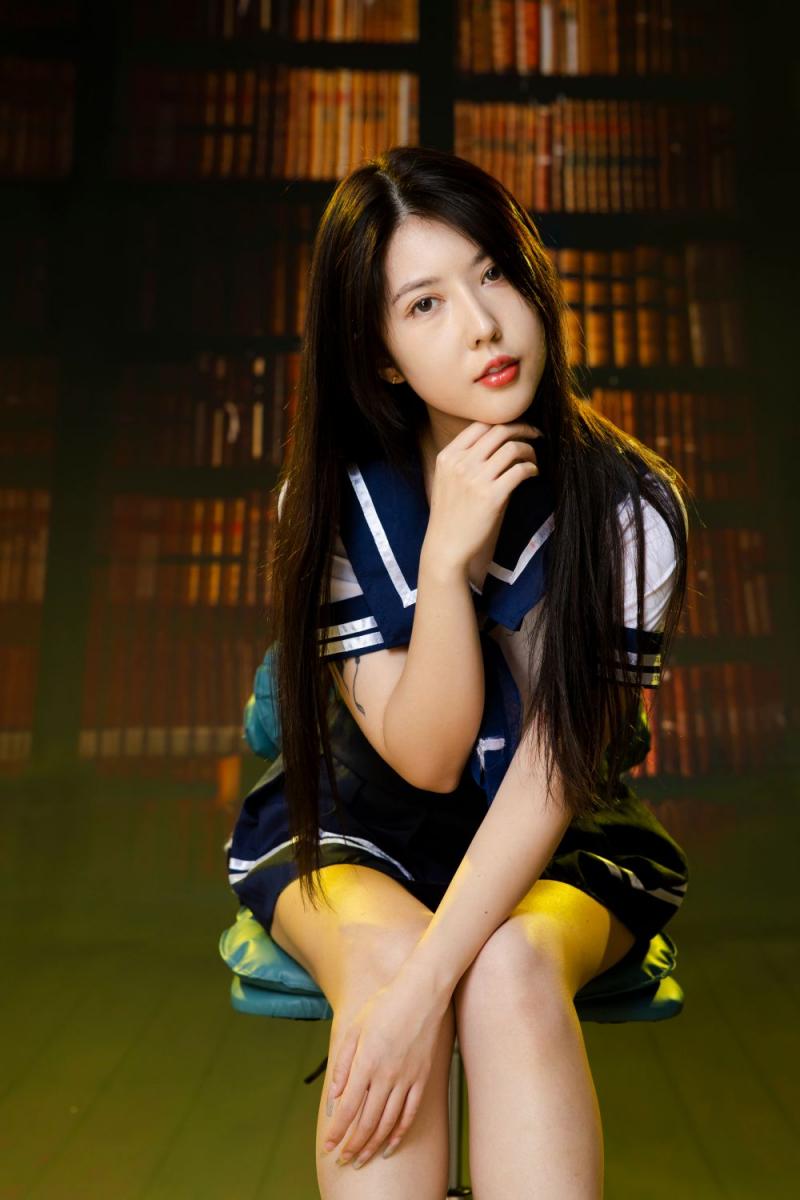 顶级诱人的JK少妇了