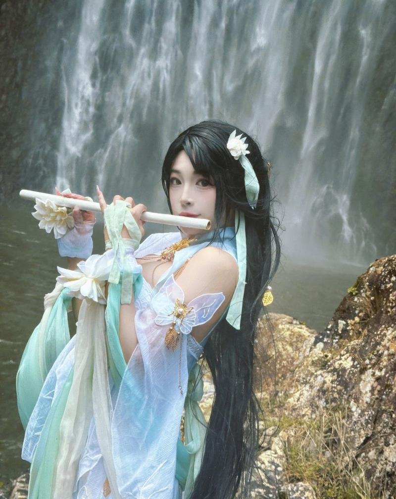 缪尔赛思  素问 佟小雨 cos