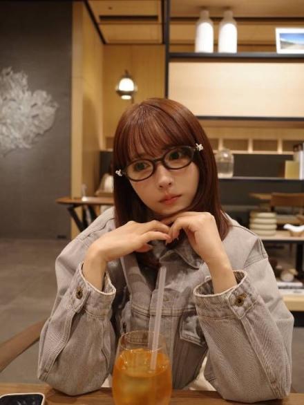 三上悠亚  [20P]