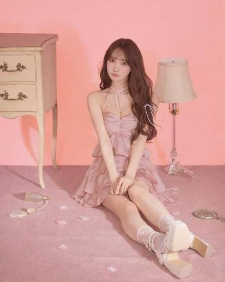 三上悠亚  [20P]