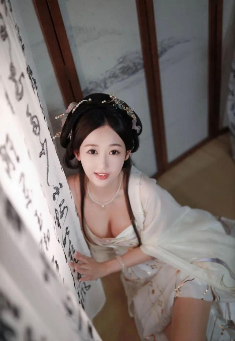 细腰美腿，身材太棒了