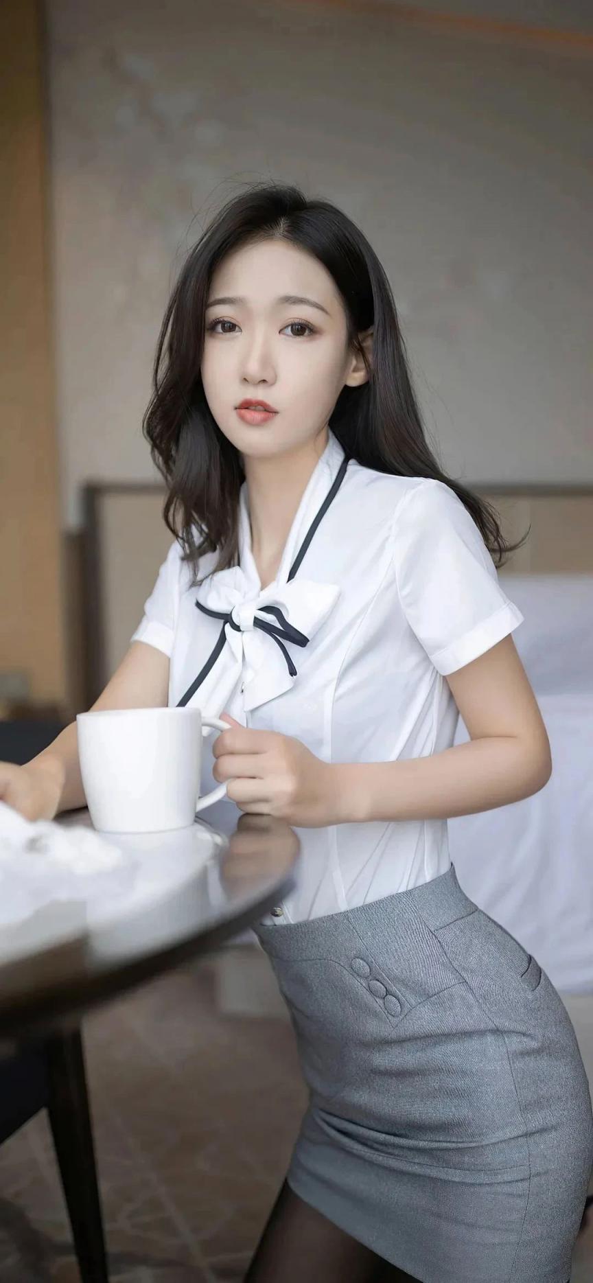 细腰美腿，身材太棒了