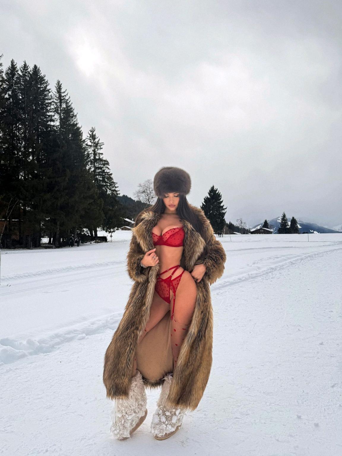 元宵佳节，领一个妹子回家，一起搓汤圆