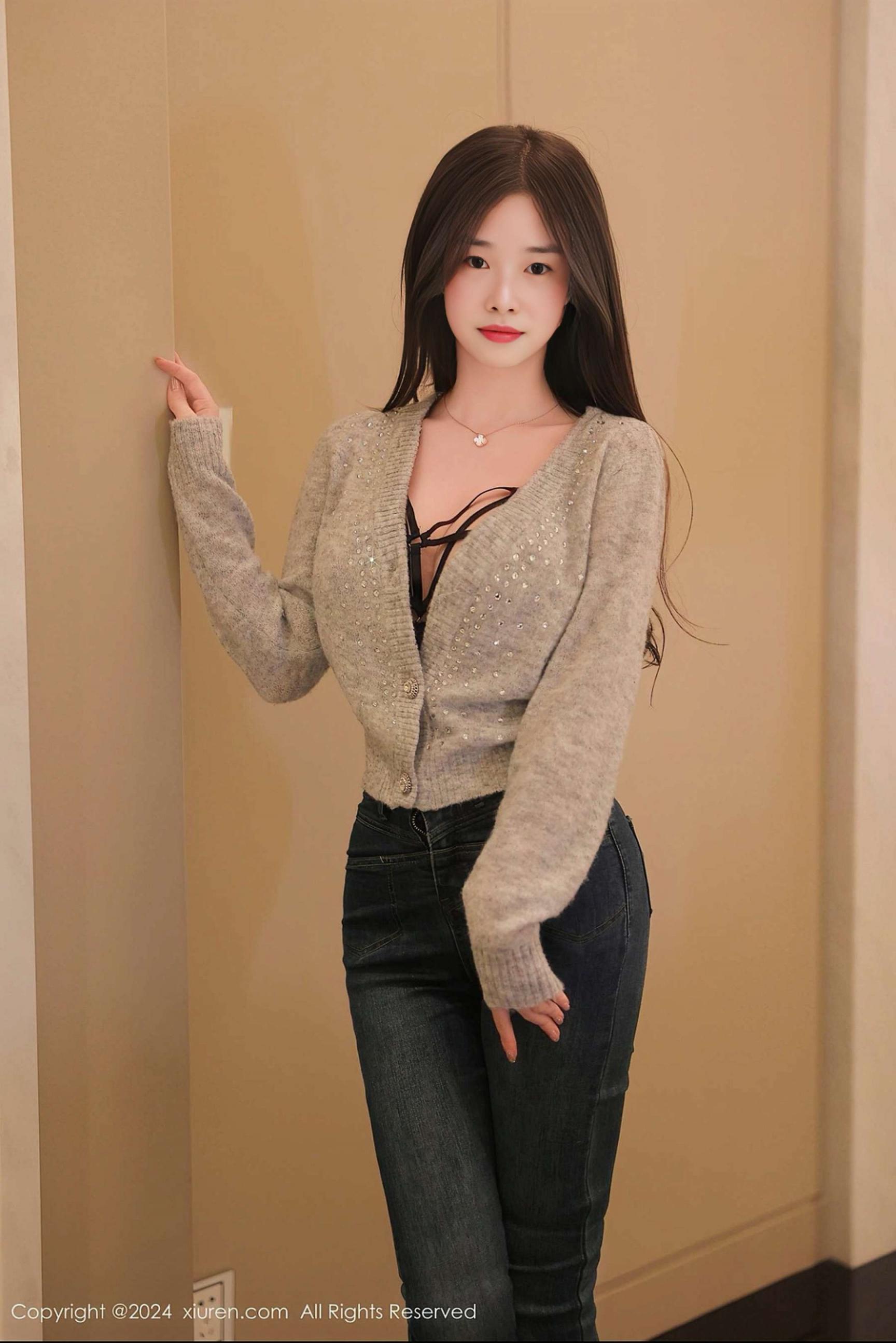 瘦瘦的女孩私拍更好看