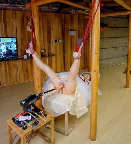 风骚的新娘 [20P]