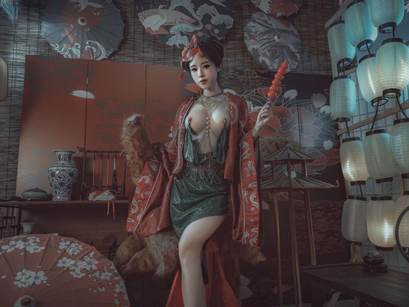 青丘赤狐传说真人壁纸版