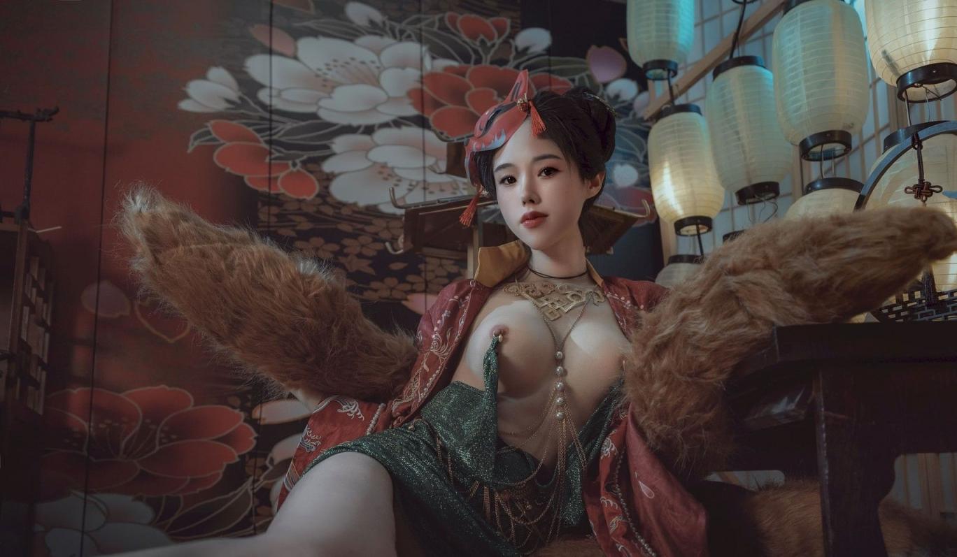 青丘赤狐传说真人壁纸版