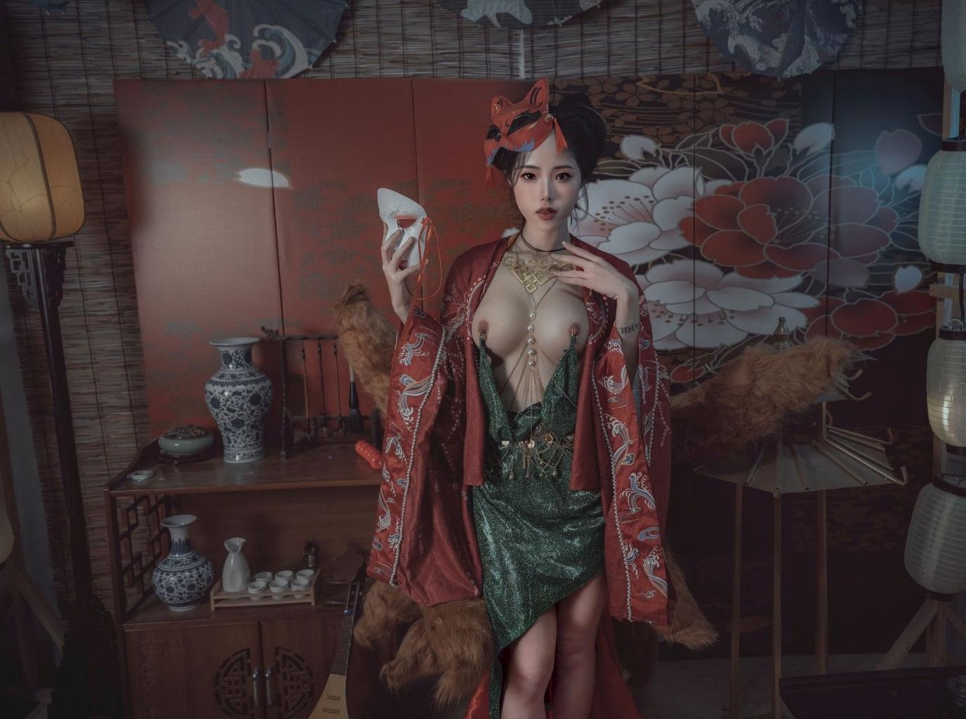 青丘赤狐传说真人壁纸版