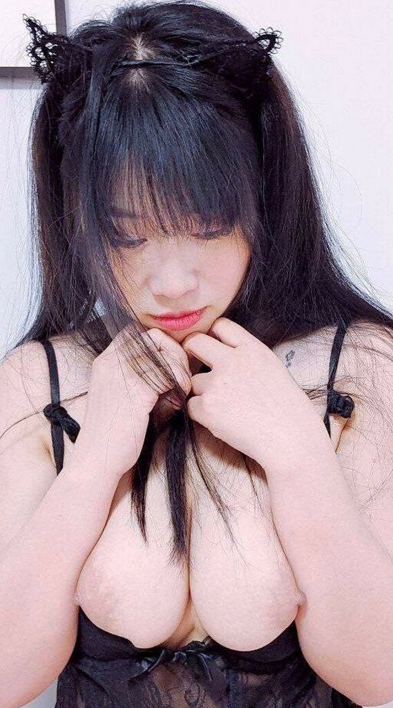 端庄的风骚少妇