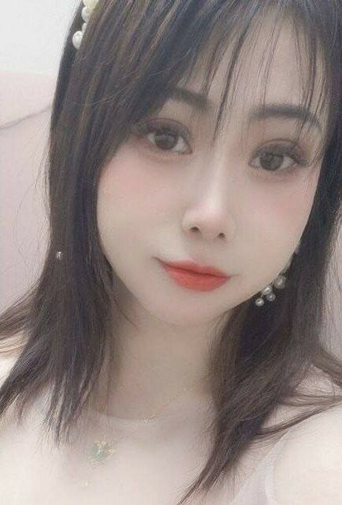 端庄的风骚少妇