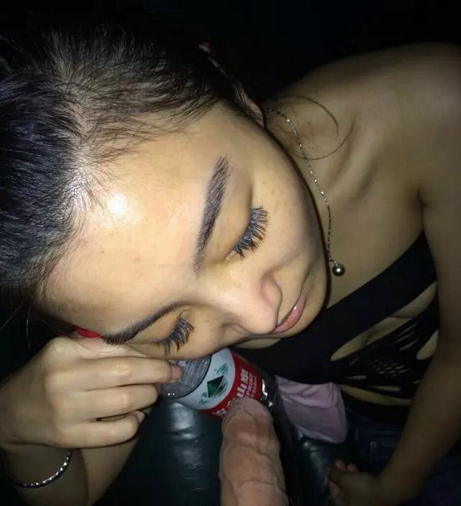 露脸美女献给大家 [24P]