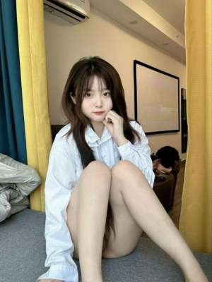 露脸萝莉反差福利姬