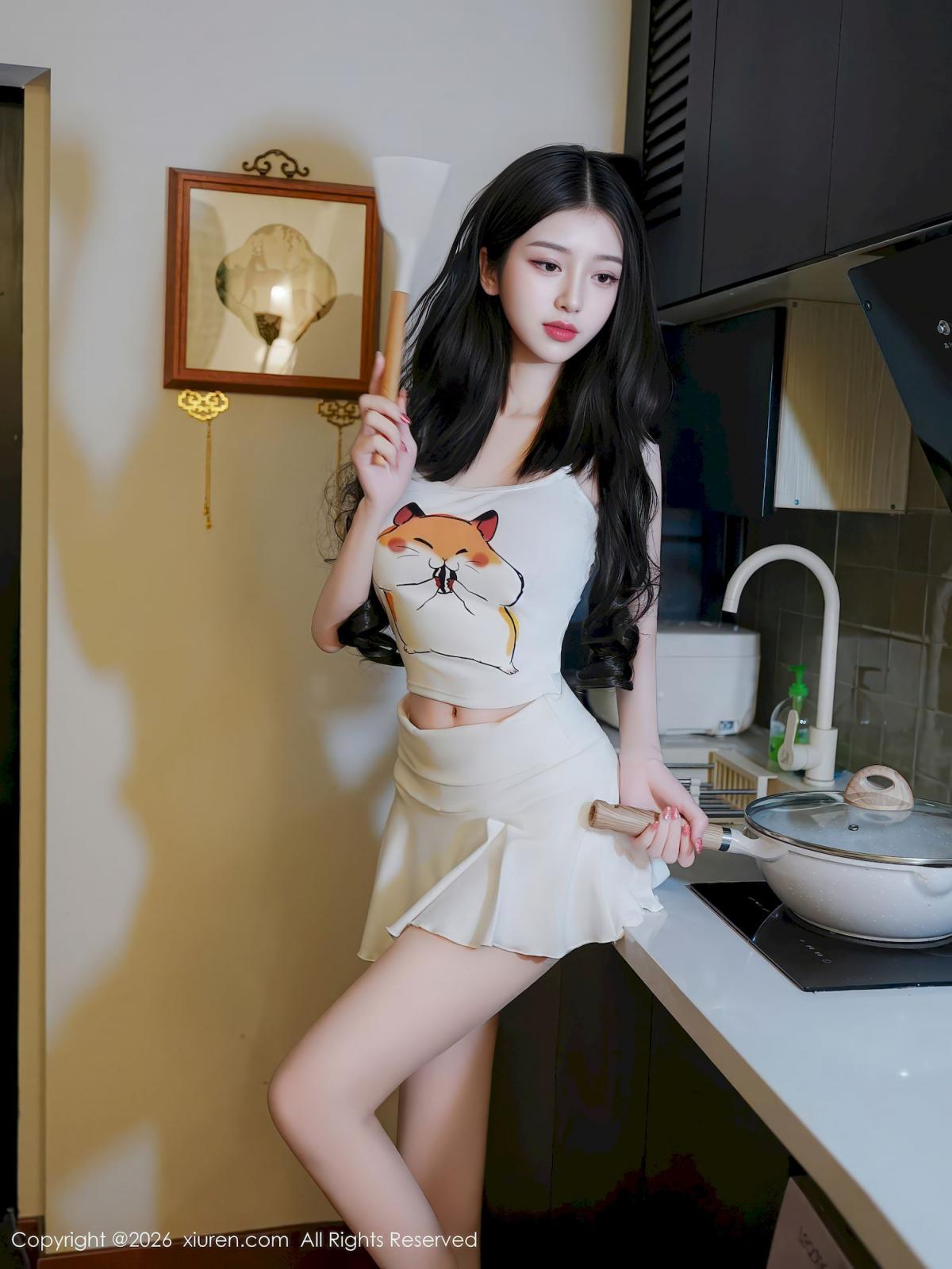 大长腿美女姐姐好漂亮
