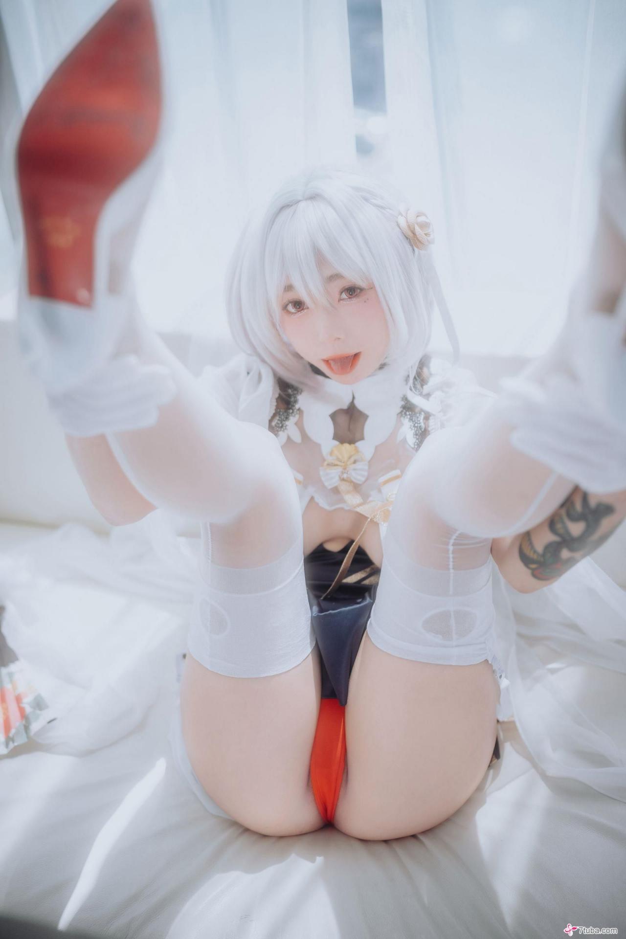骚气二次元