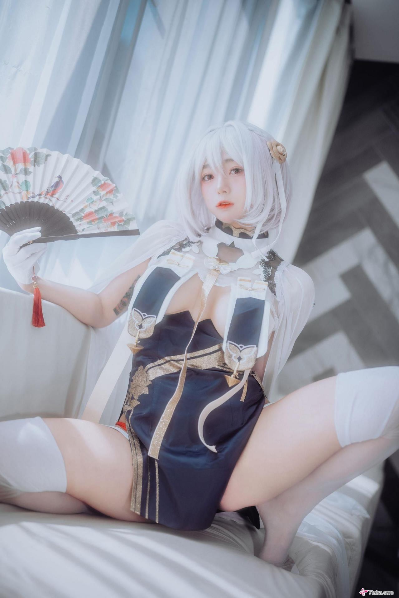 骚气二次元