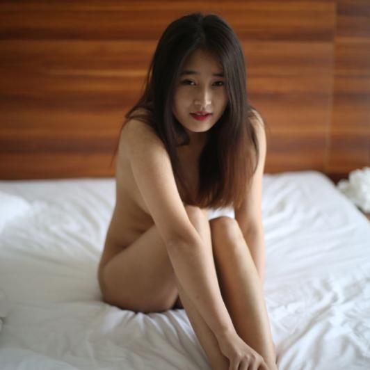 裸体小少妇太迷人了