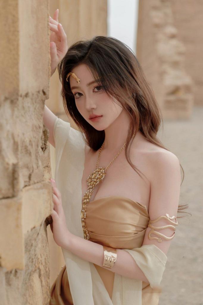 废墟，黄沙美人古希腊风