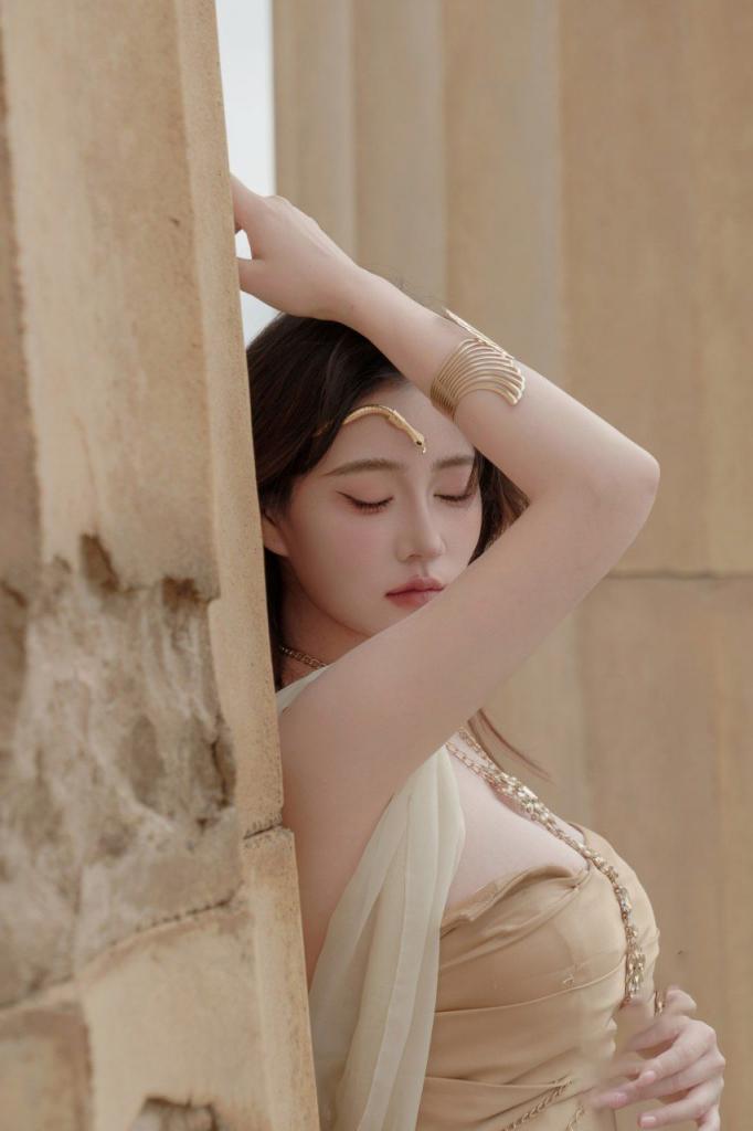 废墟，黄沙美人古希腊风