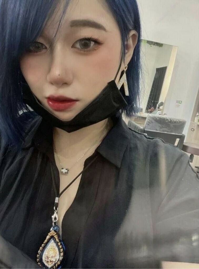 人妻少妇自拍_短发淫纹母狗