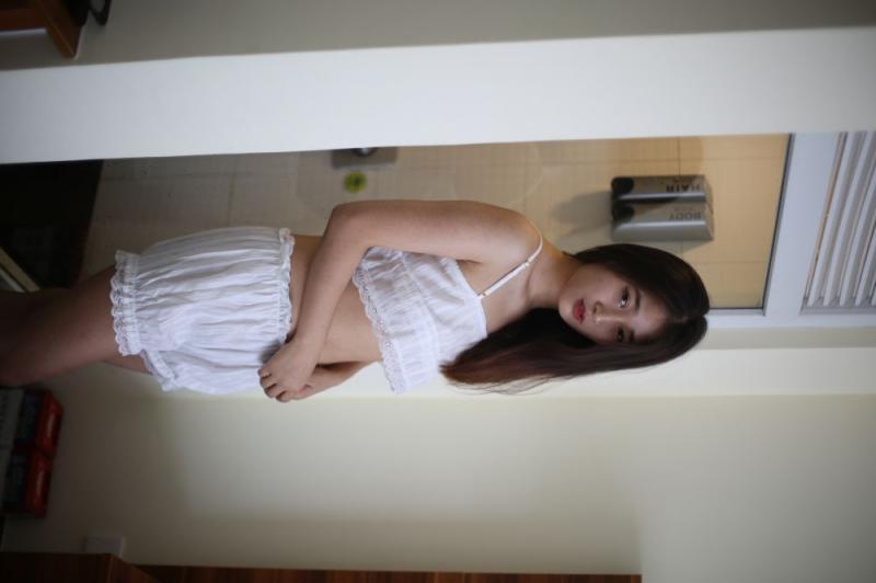 小姐姐的美穴真想来上一口