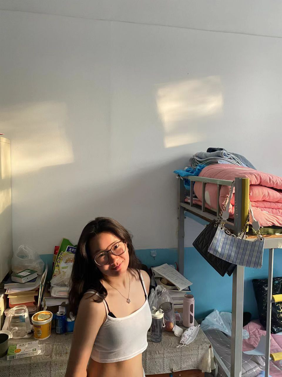 小妹的风骚照片