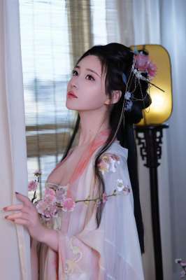 霓裳，橙白绽放花之美人