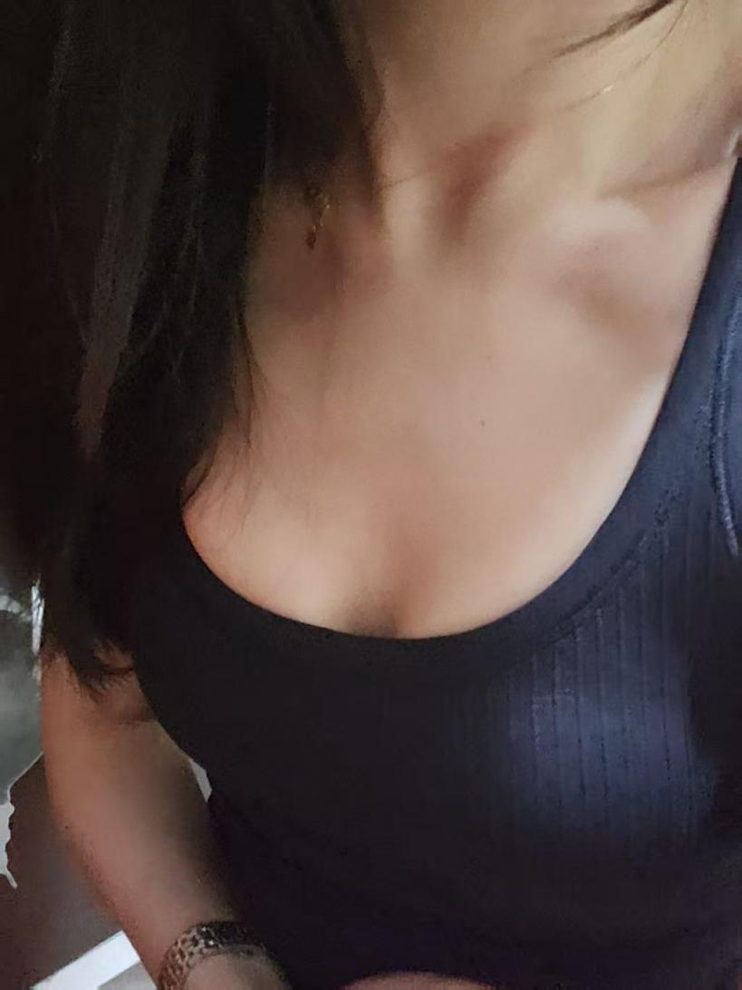 江西白虎人妻的诱惑