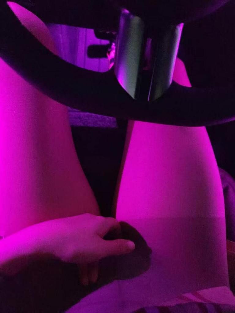 江西白虎人妻的诱惑