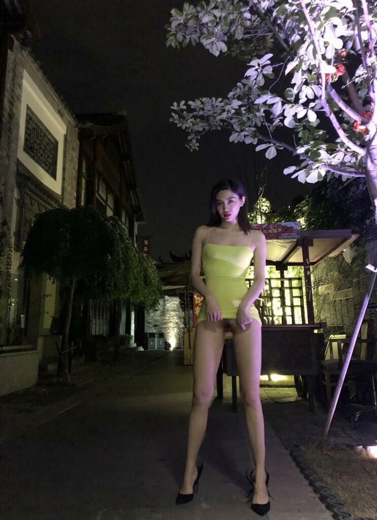 国产骚婊女神