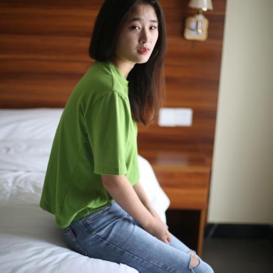 挺清新的良家少妇