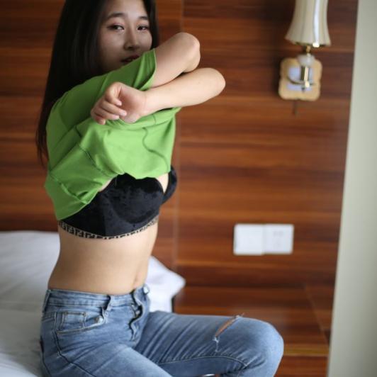 挺清新的良家少妇