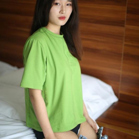 挺清新的良家少妇