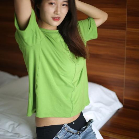 挺清新的良家少妇