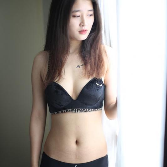 挺清新的良家少妇