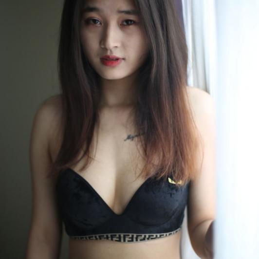 挺清新的良家少妇