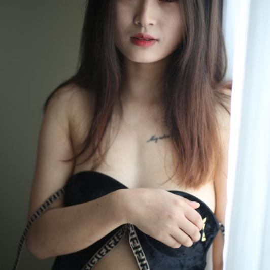 挺清新的良家少妇