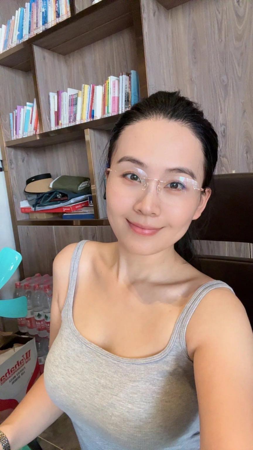慢品人间烟火色，闲观万事岁月长